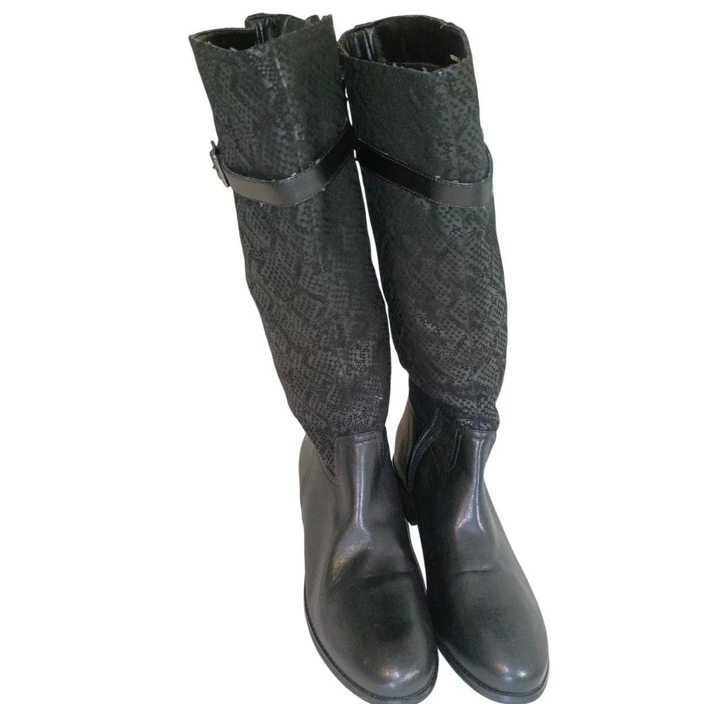 Trotters Black Snakeskin Textured Tall‎ Riding Boots Side Zip Buckle 10.5M